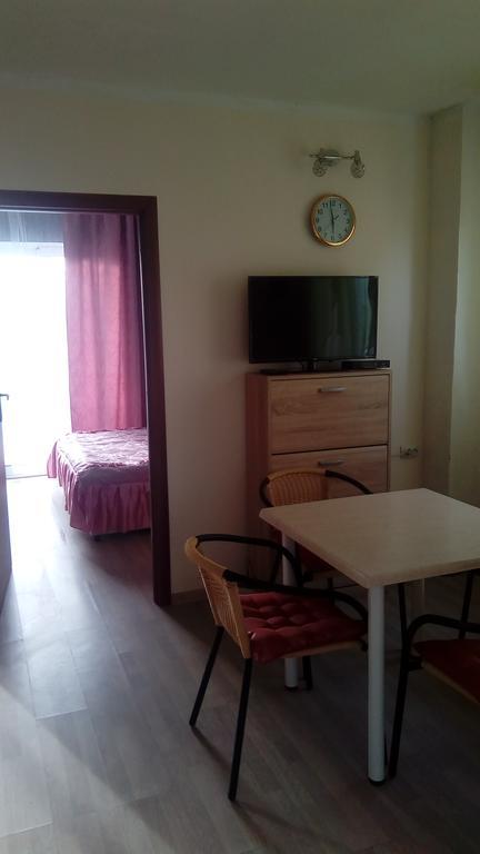 Apartments Dubrava 106 Добра-Вода Номер фото