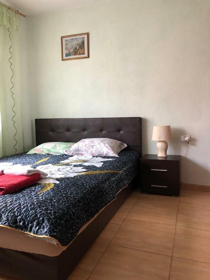 Apartments Dubrava 106 Добра-Вода Экстерьер фото