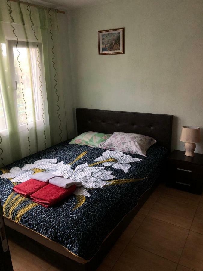 Apartments Dubrava 106 Добра-Вода Экстерьер фото