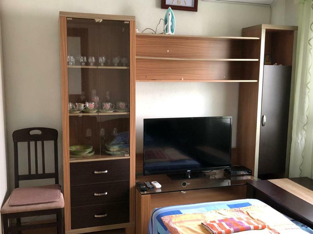 Apartments Dubrava 106 Добра-Вода Экстерьер фото